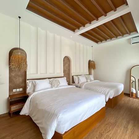 Tujuan Jogja Villas Arjuna With Private Pool Tugu Exterior photo
