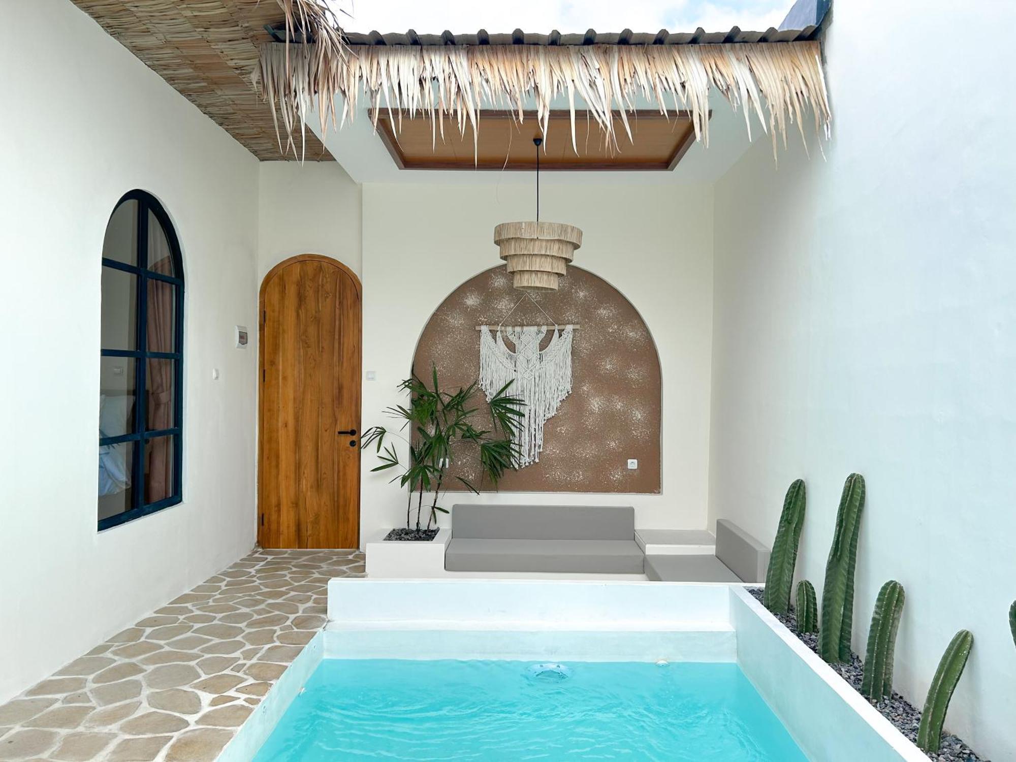 Tujuan Jogja Villas Arjuna With Private Pool Tugu Exterior photo